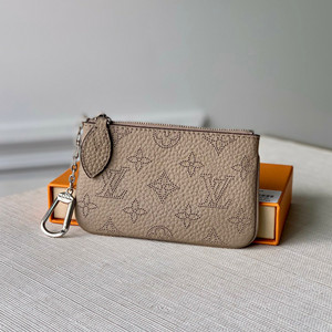 lv louis vuitton key pouch #m69508