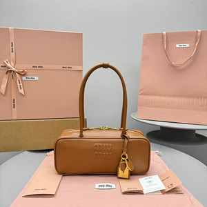 miumiu 28cm beau leather top-handle bag