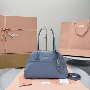 miumiu vivant nappa leather bag