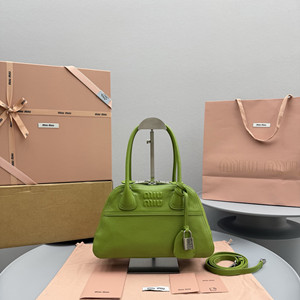 miumiu vivant nappa leather bag