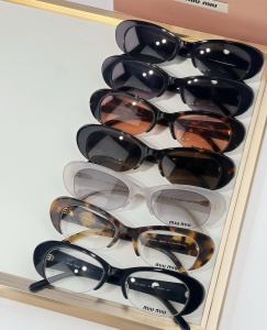 miumiu sunglasses 52口19-140