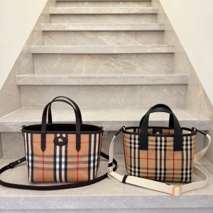 burberry vintage check canvas tote bag