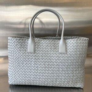 bottega veneta large cabat #608811