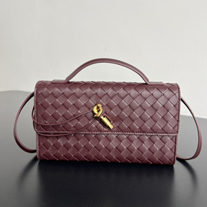 bottega veneta andiamo clutch 25 bag #814398077
