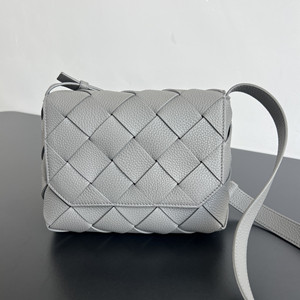 bottega veneta diago cross-body bag #795637