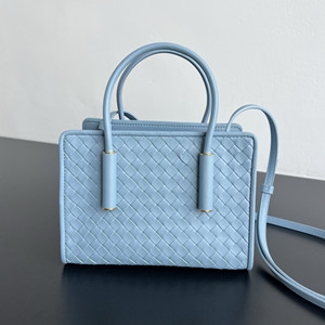 bottega veneta baby barbara tote #814398532