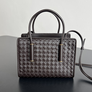 bottega veneta baby barbara tote #814398532