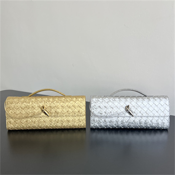bottega veneta andiamo clutch #741511