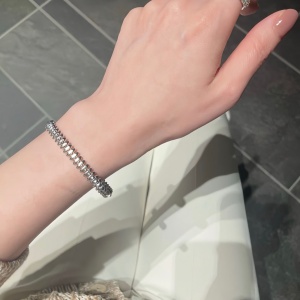 cartier bracelet