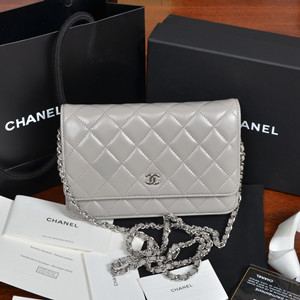 chanel classic wallet on chain bag