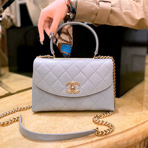 chanel flap bag