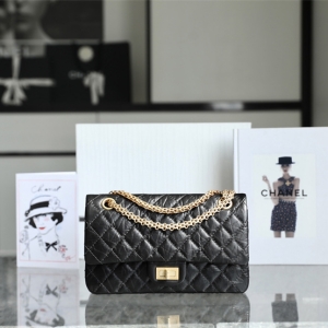 chanel 2.55 handbag