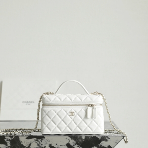 chanel shoulder bag with top handle