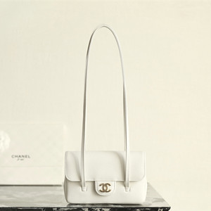 chanel mini flap bag