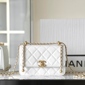 chanel small shoulder bag