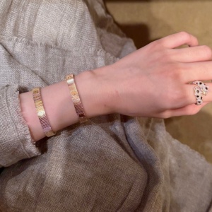 chanel bracelet