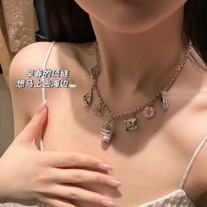 chanel necklace