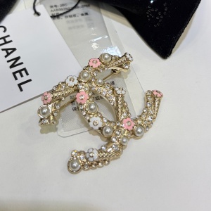 chanel brooch