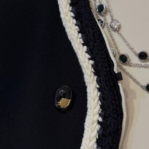 chanel brooch