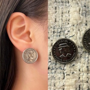 chanel earrings