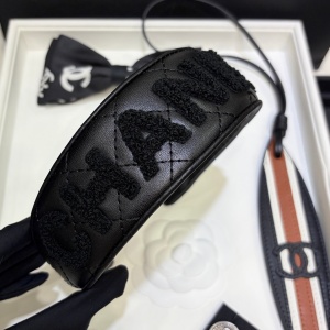 chanel headband