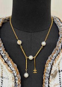 chanel necklace
