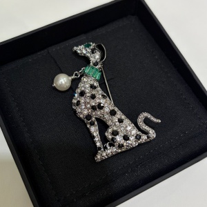 chanel brooch