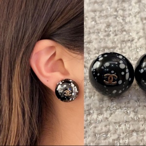 chanel earrings