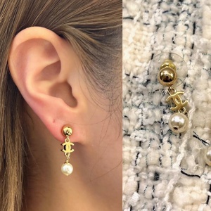 chanel earrings