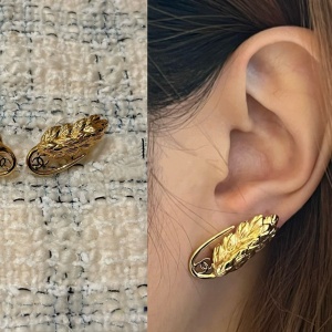 chanel earrings
