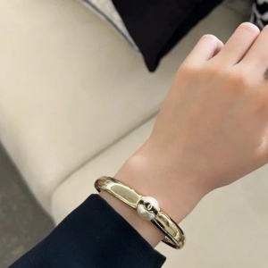 chanel bracelet