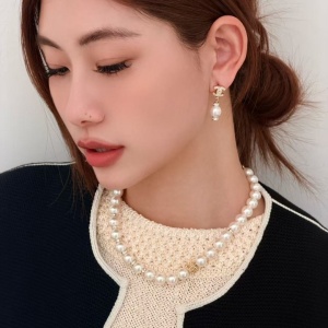 chanel necklace