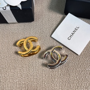 chanel brooch