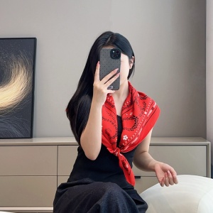 9A+ quality chanel scarf 90x90cm