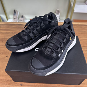 clear stock chanel sneaker shoes