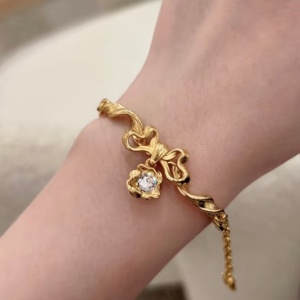 dior bracelet