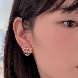dior earrings
