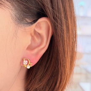 dior earrings