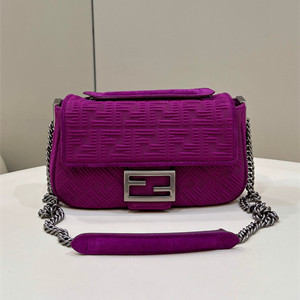 fendi baguette chain midi bag #8529