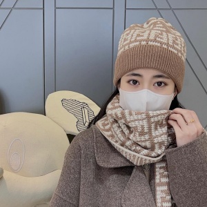 9A+ quality fendi hat