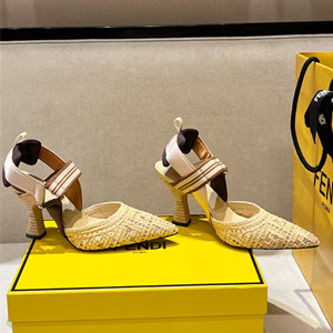 fendi colibri high-heeled shoes