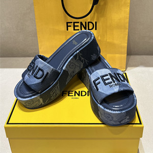 fendi sunshine flatform slides shoes
