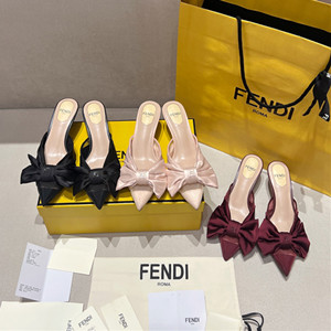 fendi colibri slides shoes
