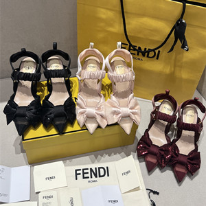 fendi colibri sandals shoes