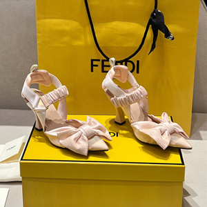 fendi colibri sandals shoes