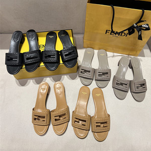 fendi tube medium-heel slides shoes