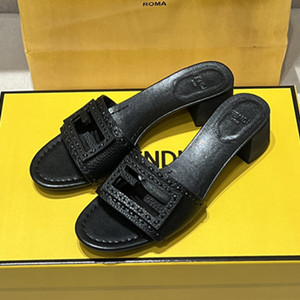 fendi tube medium-heel slides shoes