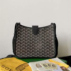 goyard musette bag