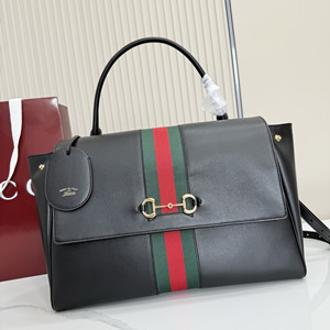 gucci paparazzo large top handle bag #875019
