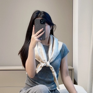 9A+ quality gucci scarf 90x90cm